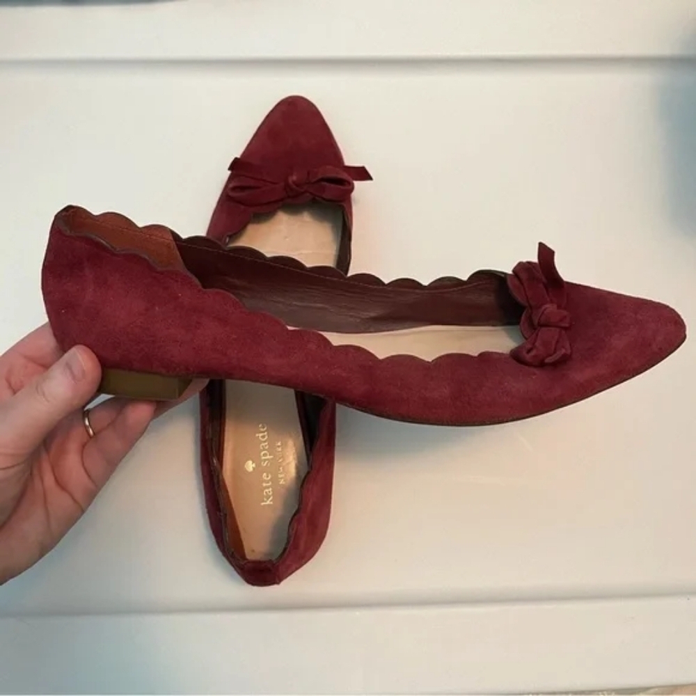 Kate Spade New York "Karolina" Suede Bow Flats Size 9 EUC Retail $228 - Picture 3 of 6